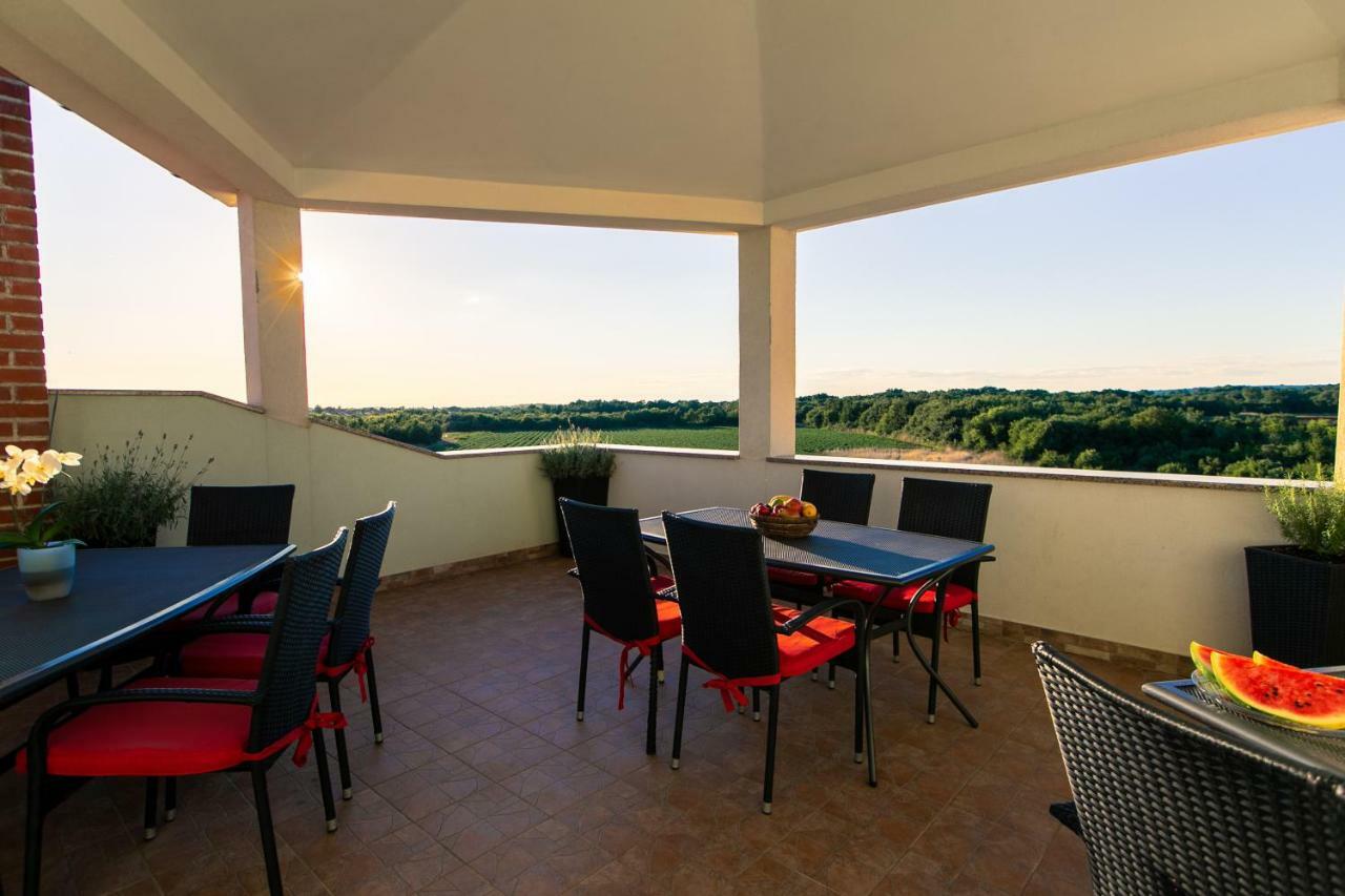 Amela Apartment Pula
