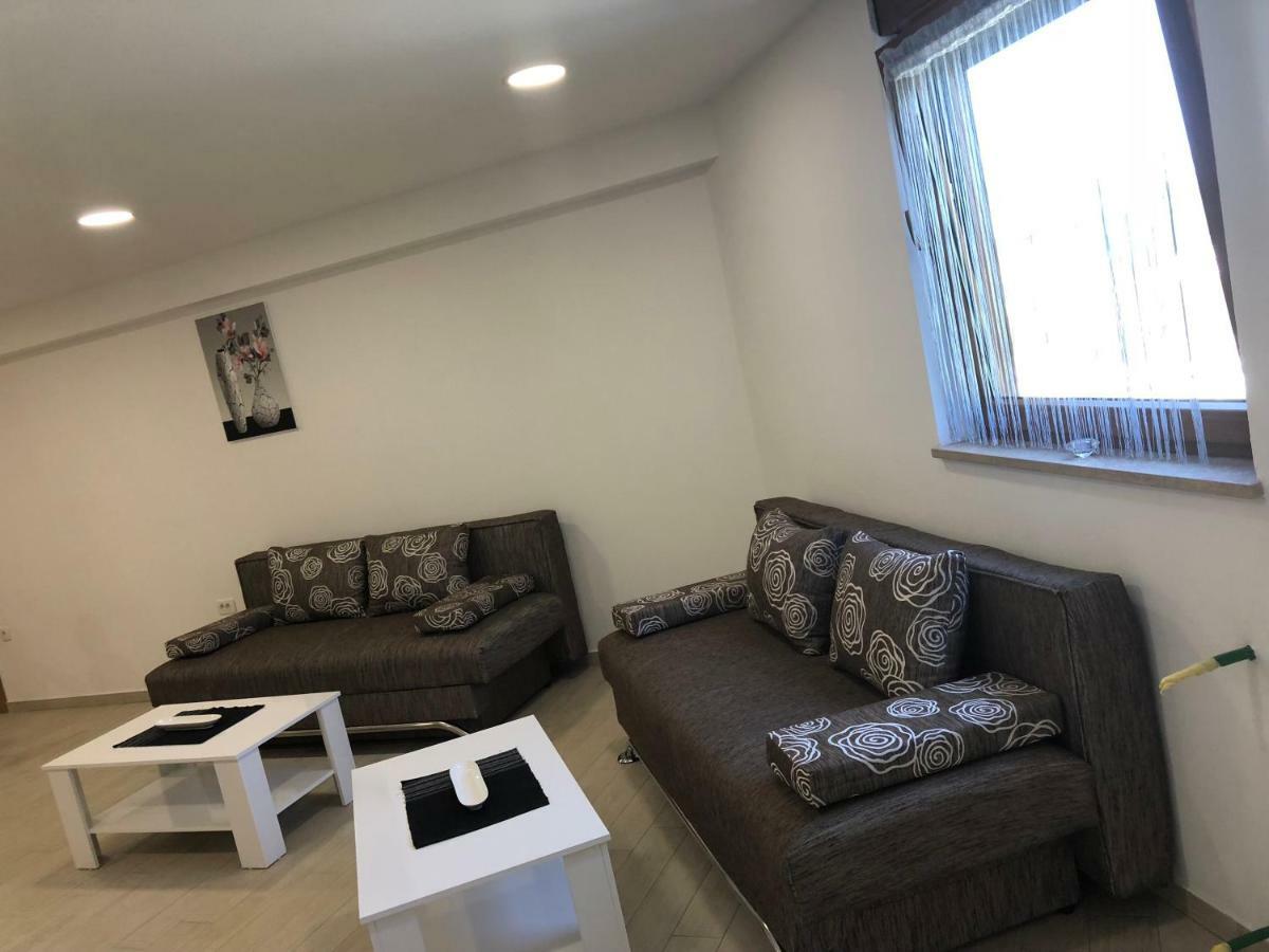 Apartment Amela Pula
