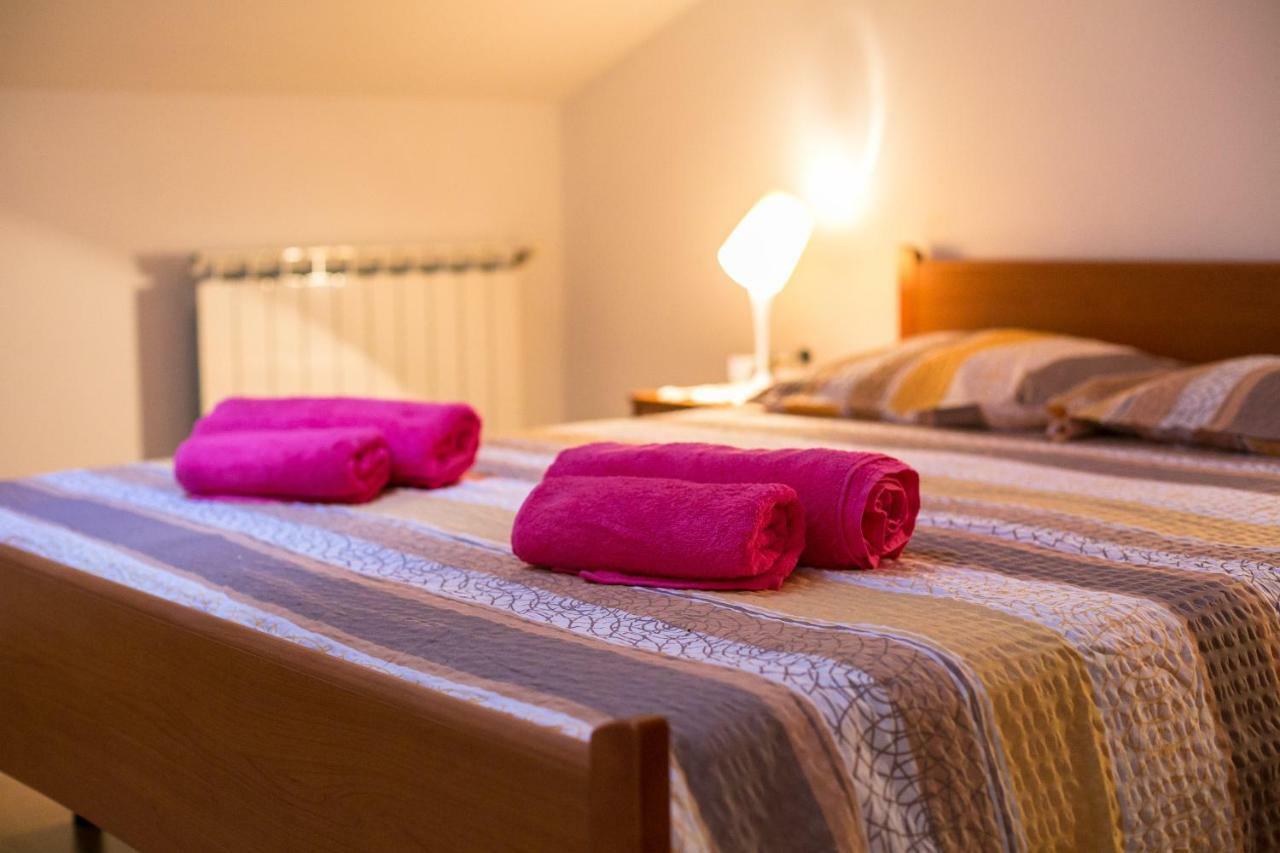 Amela Apartment Pula