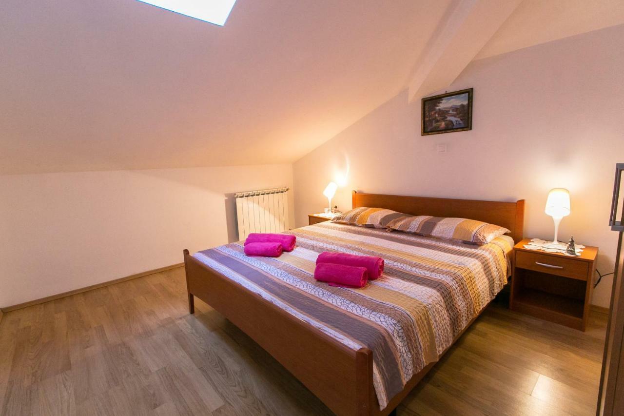 Amela Apartament