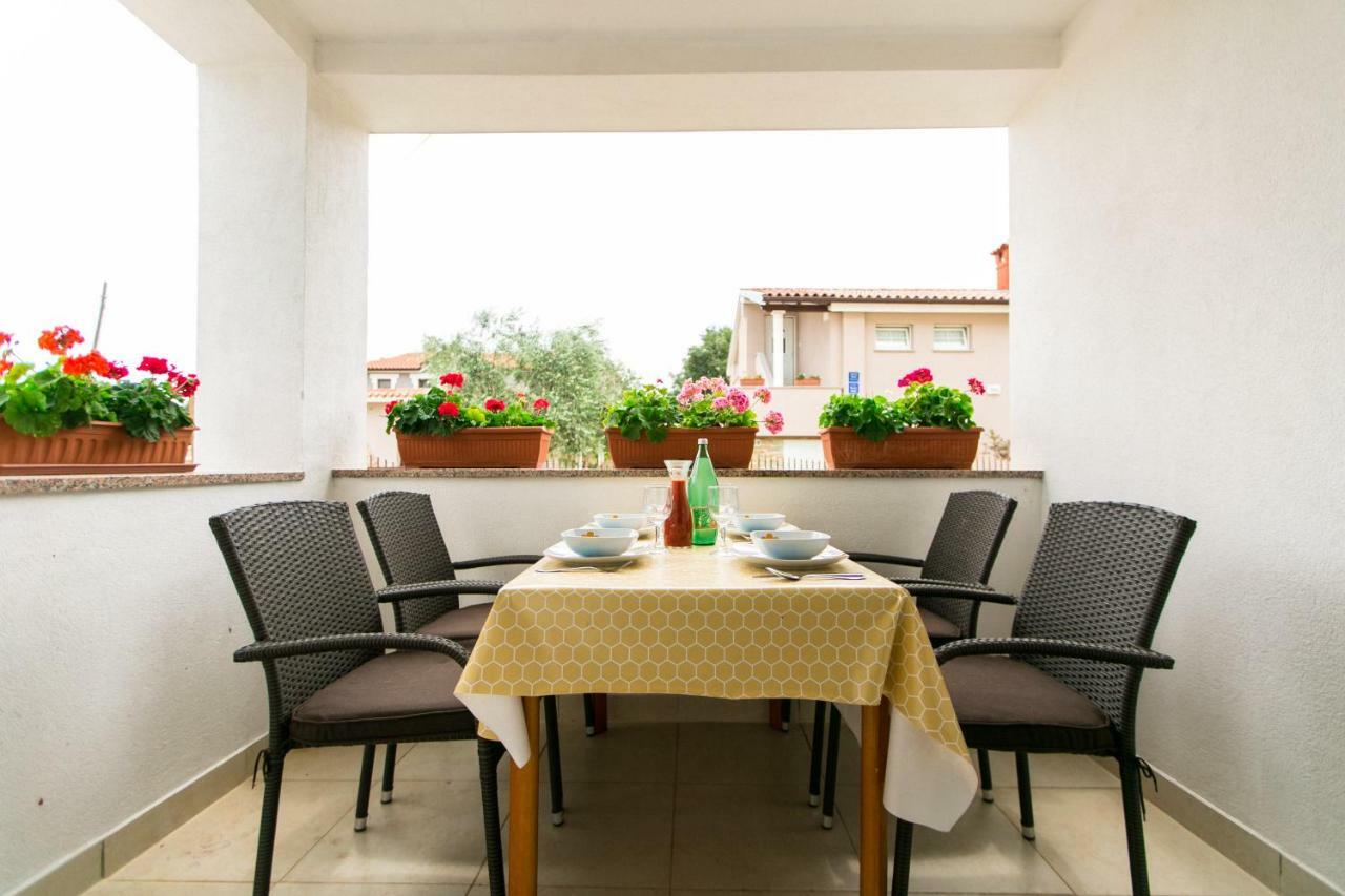 Amela Apartment *
