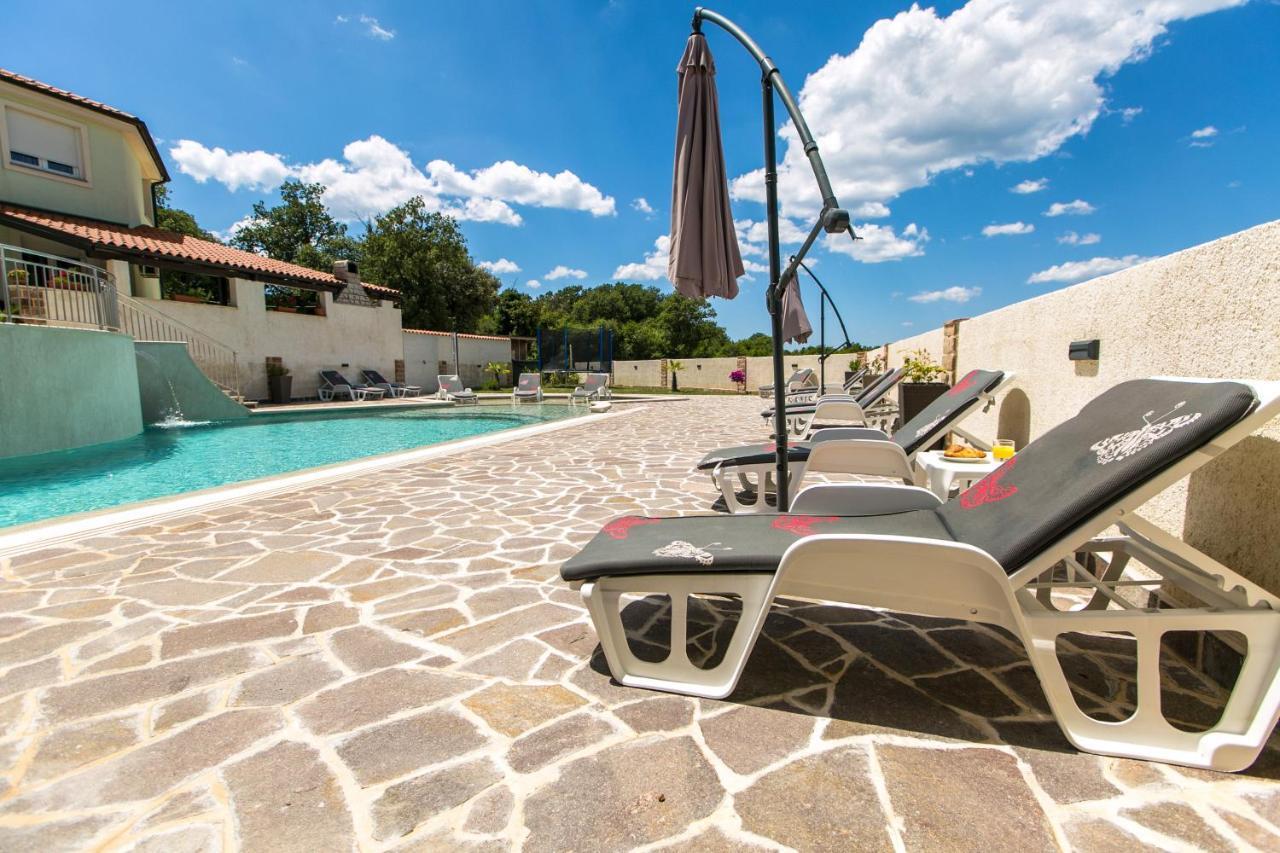Amela Apartament