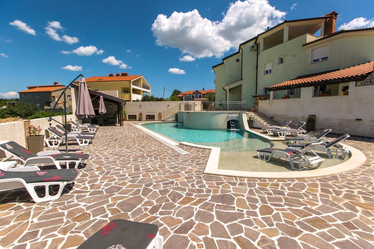 Amela Apartment